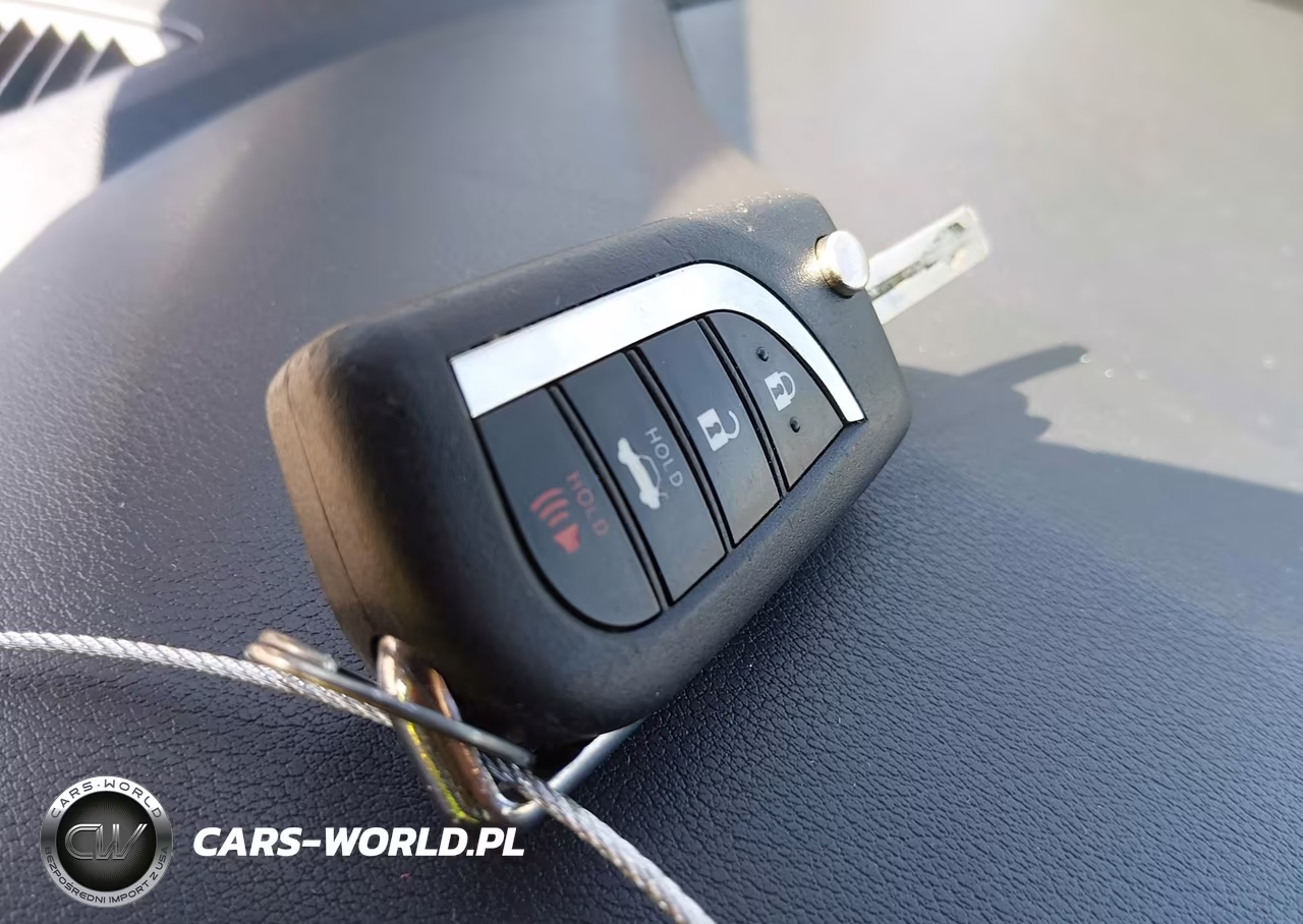 2024 Toyota Corolla Le VIN:5YFB4MDE3RP133820 - 11