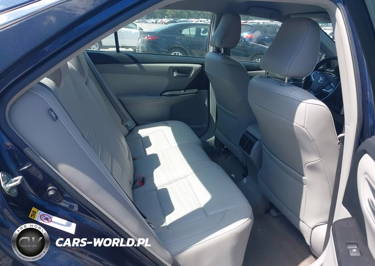 2016 Toyota Camry Xle VIN:4T4BF1FK3GR550383 - 8