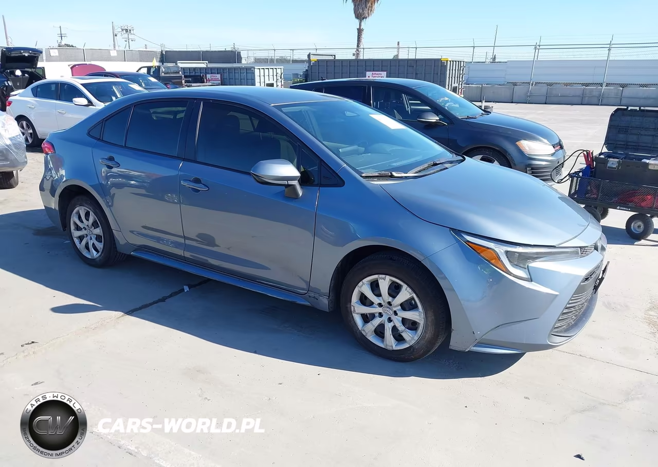 2025 Toyota Corolla Hybrid Le – zdjęcie 1 z 16
