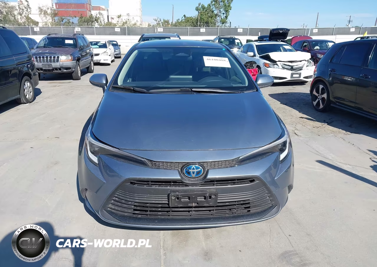 2025 Toyota Corolla Hybrid Le VIN:JTDBCMFE4S3086148 - 12
