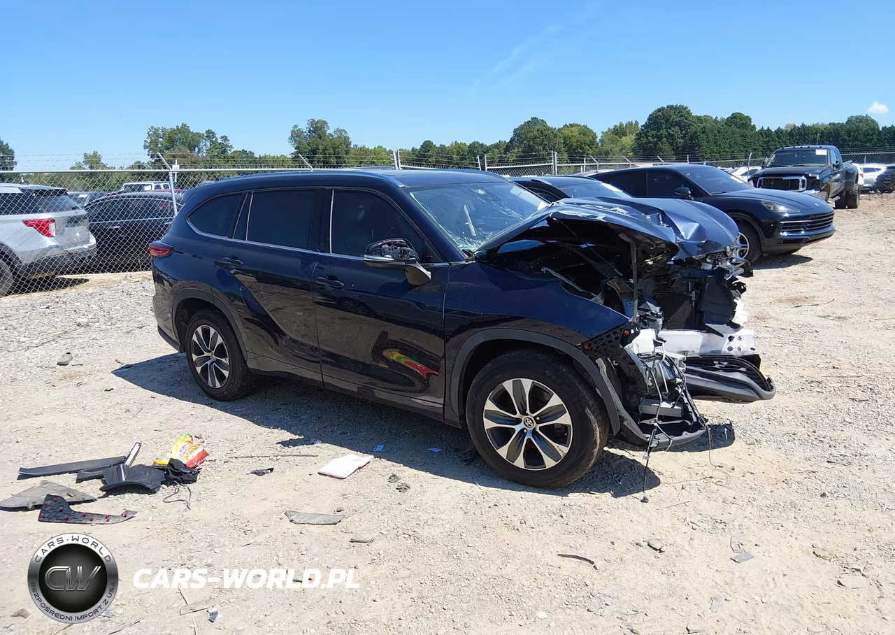 2021 Toyota Highlander Xle