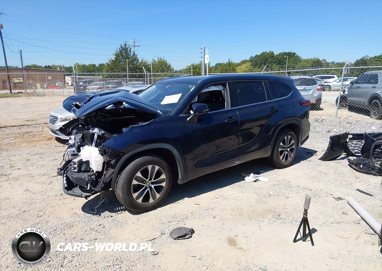 2021 Toyota Highlander Xle VIN:5TDGZRAH5MS041157 - 2