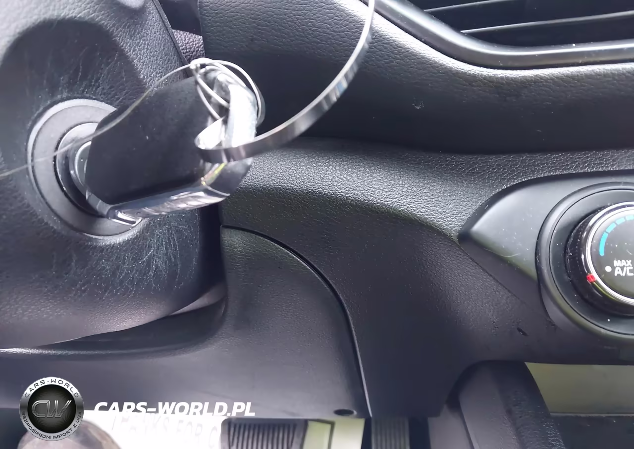 2024 Kia Forte Lxs VIN:3KPF24AD6RE816325 - 11