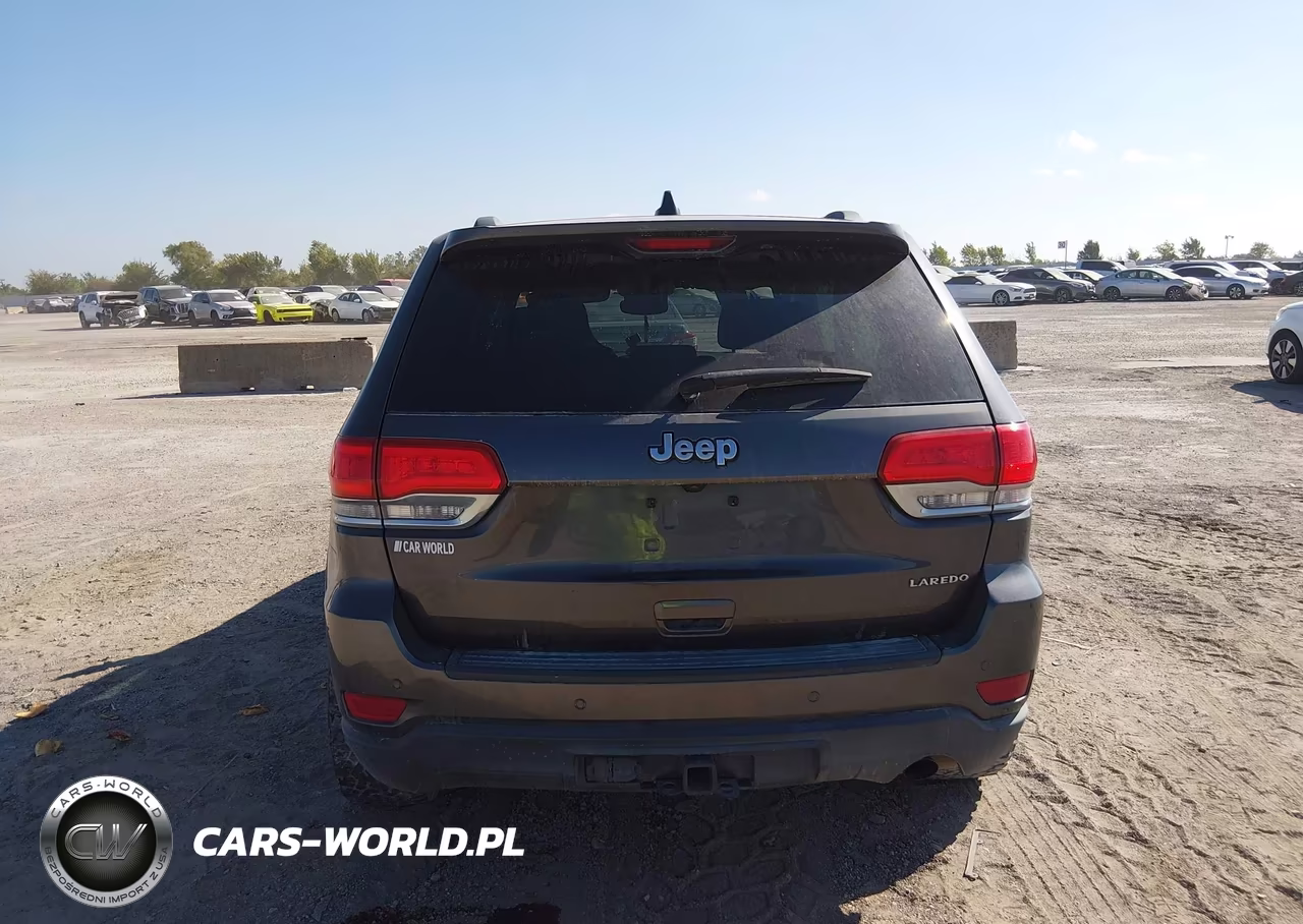 2017 Jeep Grand Cherokee Laredo 4X2 VIN:1C4RJEAG0HC685608 - 15