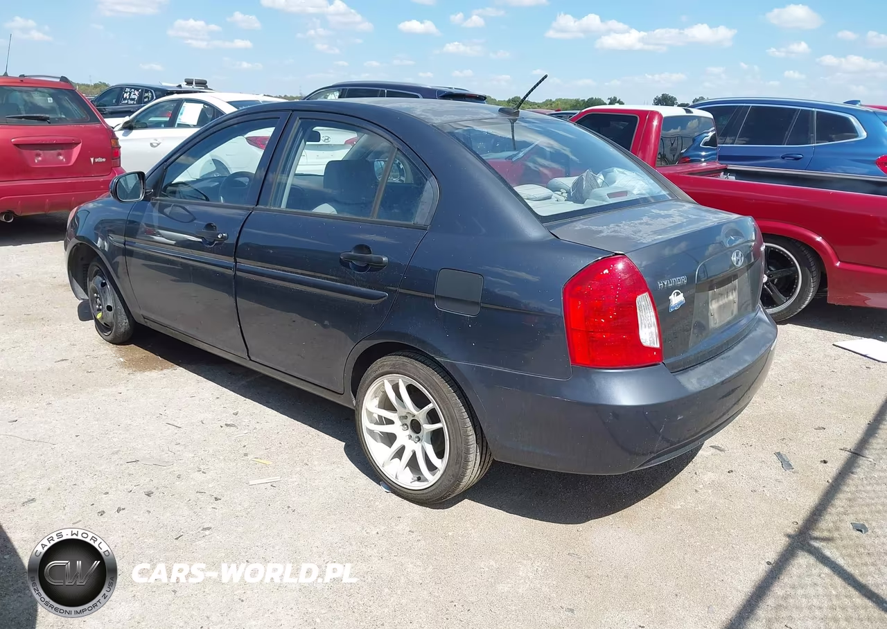 2010 Hyundai Accent Gls VIN:KMHCN4AC3AU469197 - 3