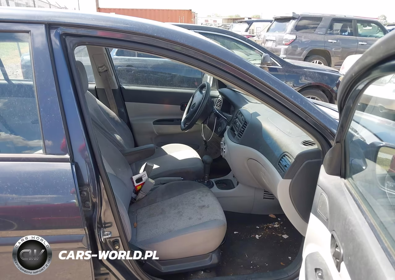 2010 Hyundai Accent Gls VIN:KMHCN4AC3AU469197 - 5