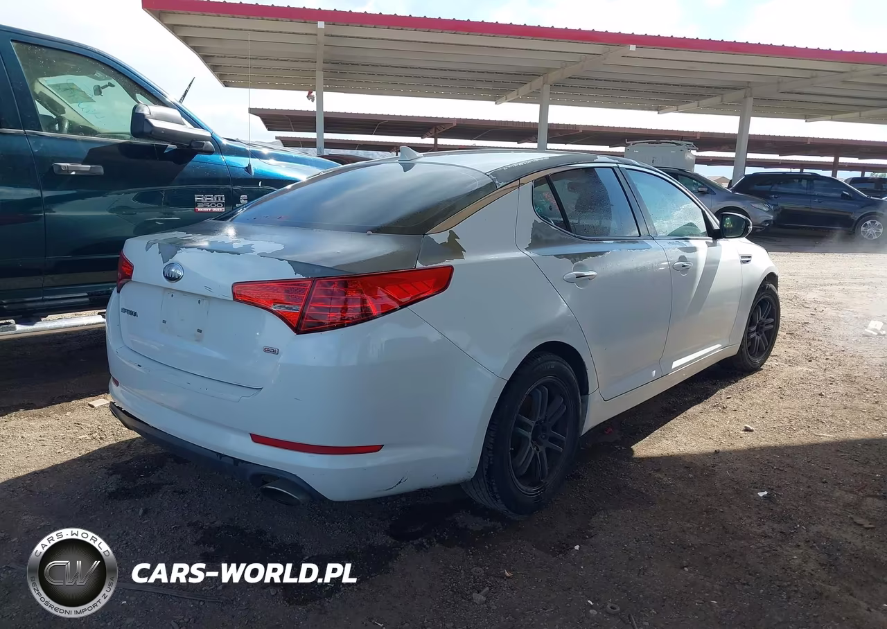 2013 Kia Optima Lx VIN:5XXGM4A7XDG228419 - 4