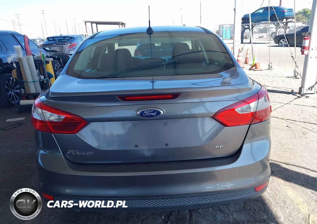 2014 Ford Focus Se VIN:1FADP3F27EL432720 - 16