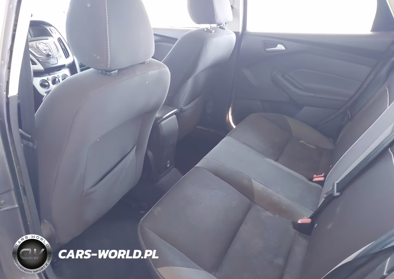 2014 Ford Focus Se VIN:1FADP3F27EL432720 - 8