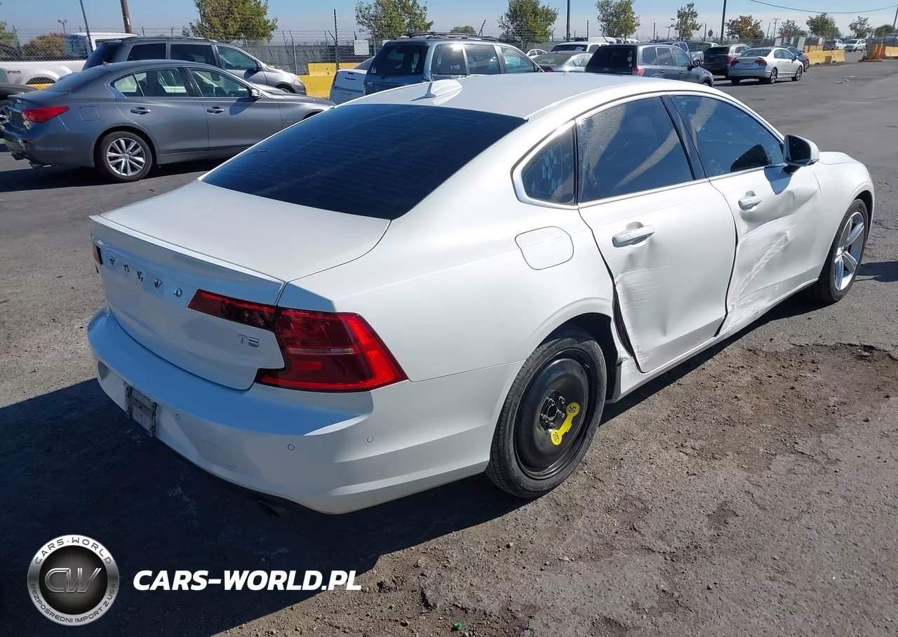 2017 Volvo S90 T5 Momentum VIN:YV1102AK7H1009438 - 4