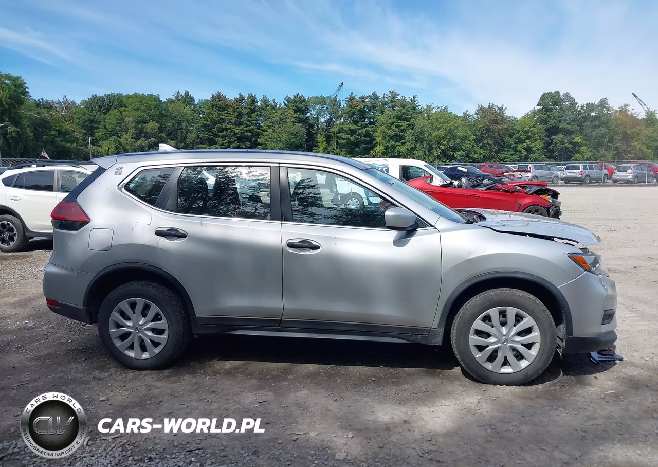 2017 Nissan Rogue S VIN:JN8AT2MV8HW262150 - 13