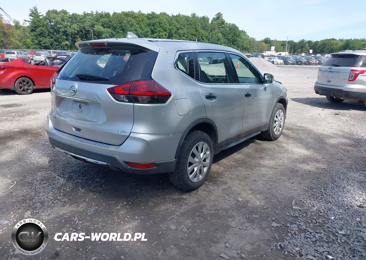 2017 Nissan Rogue S VIN:JN8AT2MV8HW262150 - 4