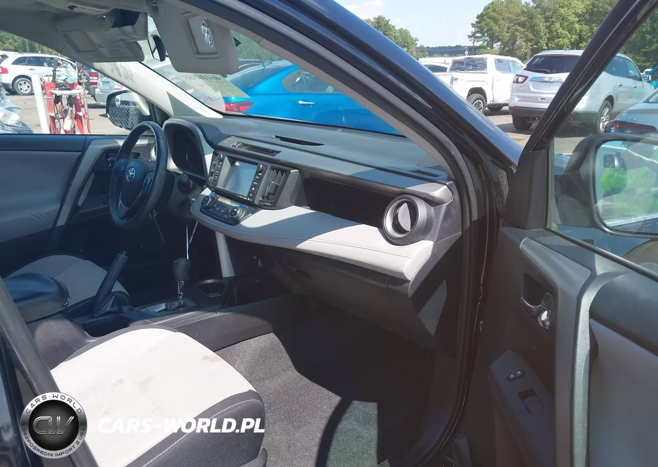 2017 Toyota Rav4 Xle VIN:2T3WFREV8HW379130 - 5