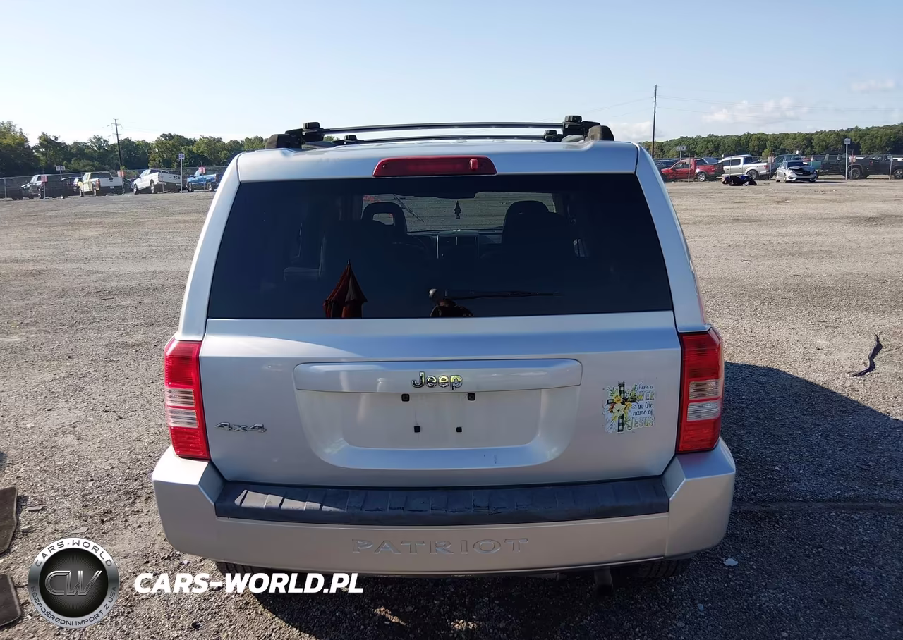2007 Jeep Patriot Sport VIN:1J8FF28W77D347320 - 16