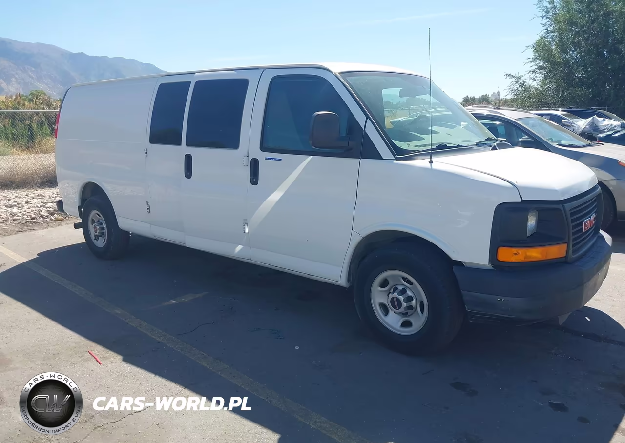 2015 GMC Savana 2500 Work Van