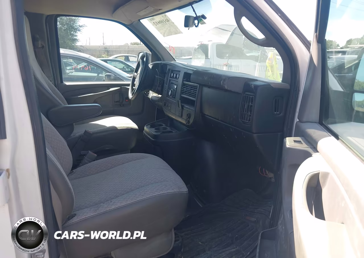 2015 GMC Savana 2500 Work Van VIN:1GTW7GCG7F1238809 - 5