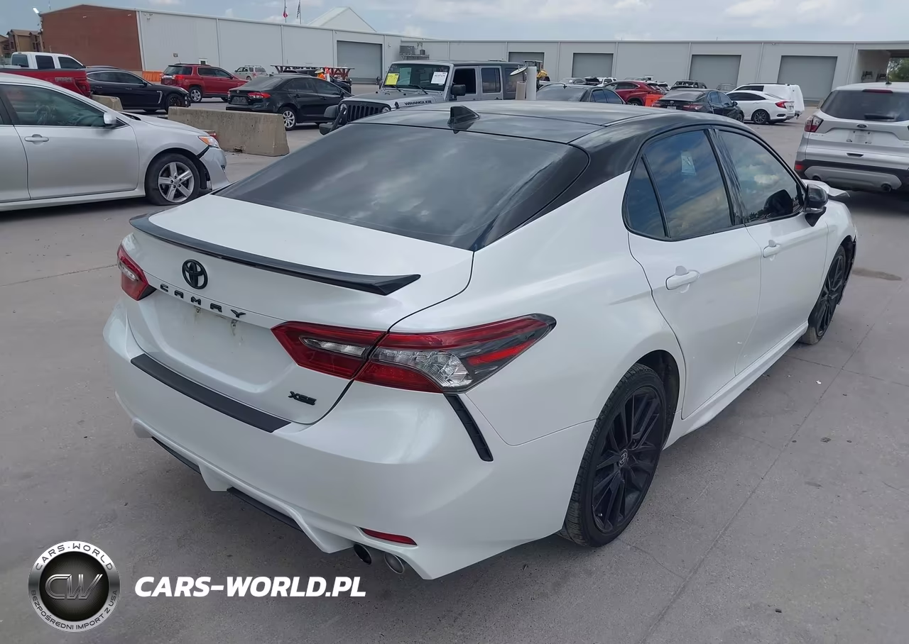 2022 Toyota Camry Xse V6 VIN:4T1KZ1AKXNU070766 - 4