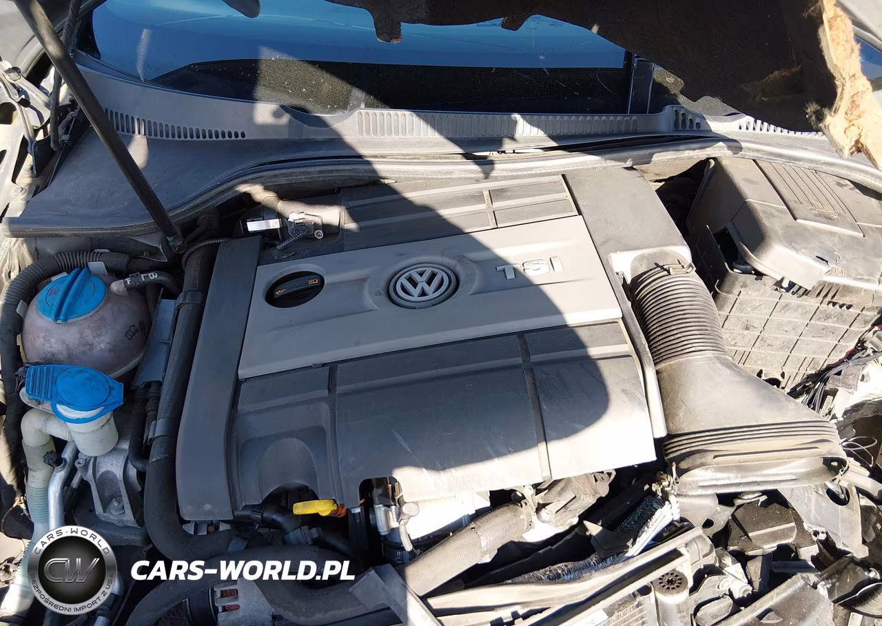 2012 Volkswagen Golf R 4-Door VIN:WVWPF7AJ2CW309595 - 10