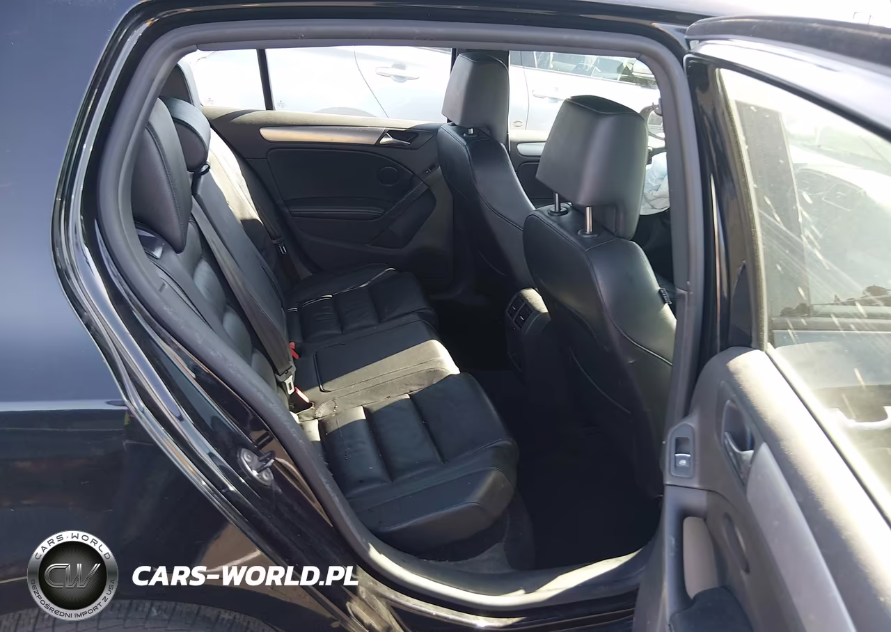 2012 Volkswagen Golf R 4-Door VIN:WVWPF7AJ2CW309595 - 8
