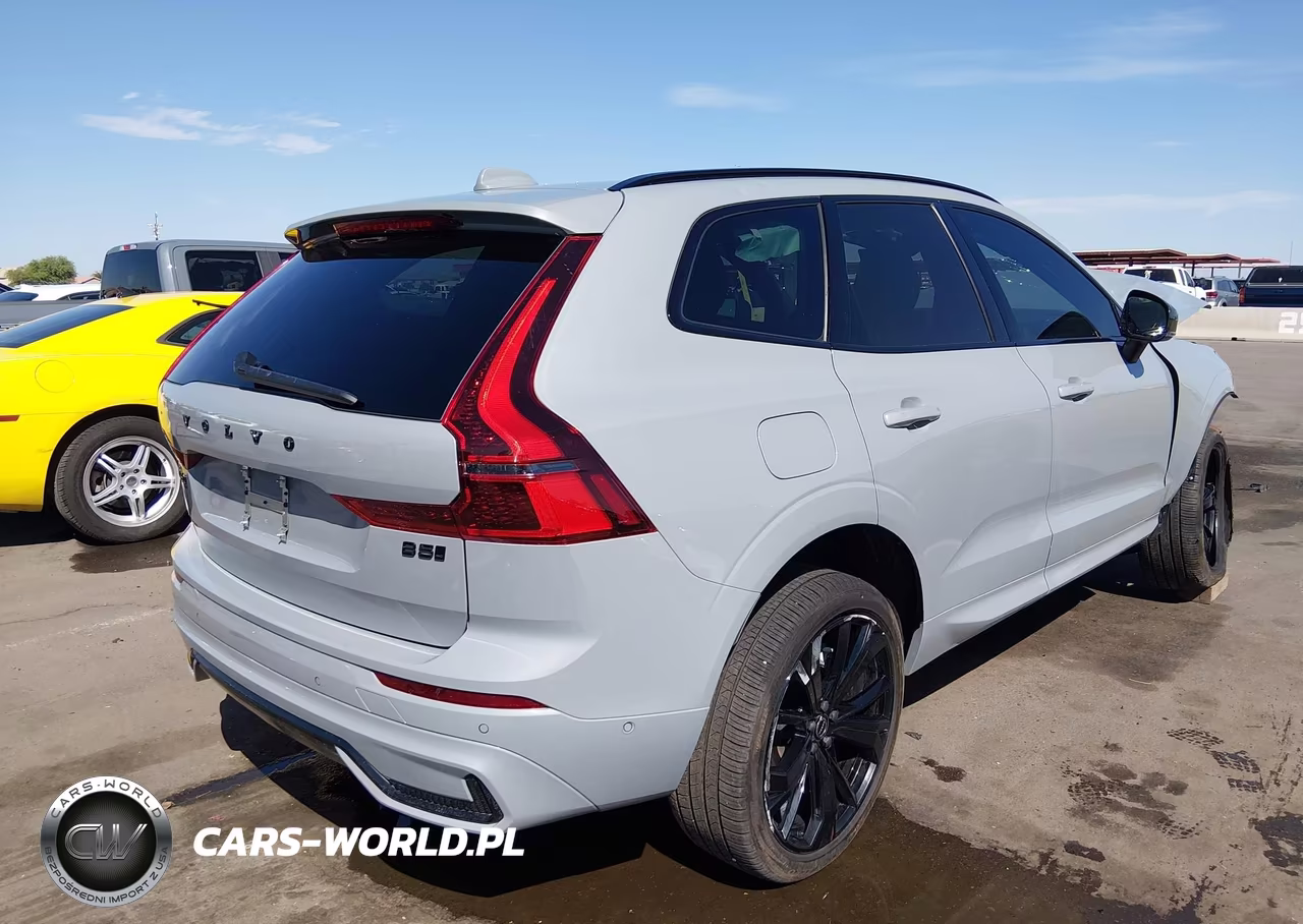 2026 Volvo Xc60 B5 Ultra Black Edition VIN:YV4M12RD0T1324500 - 4