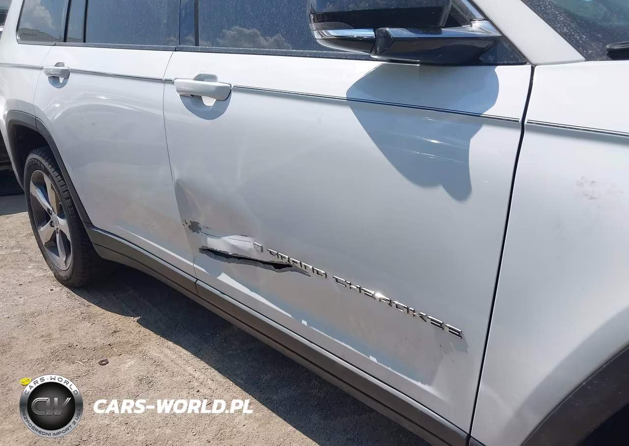 2021 Jeep Grand Cherokee L Limited 4X4 VIN:1C4RJKBGXM8157116 - 16