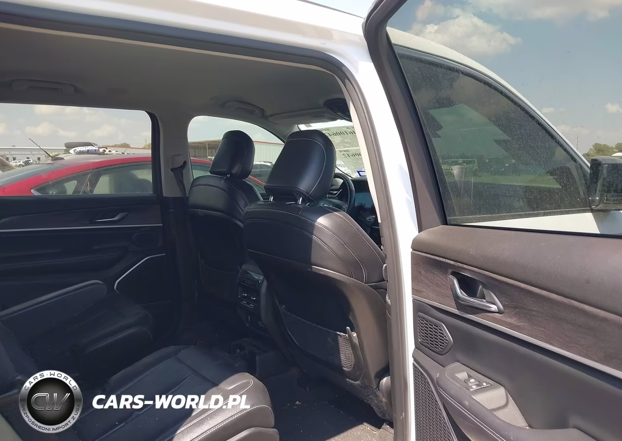 2021 Jeep Grand Cherokee L Limited 4X4 VIN:1C4RJKBGXM8157116 - 8