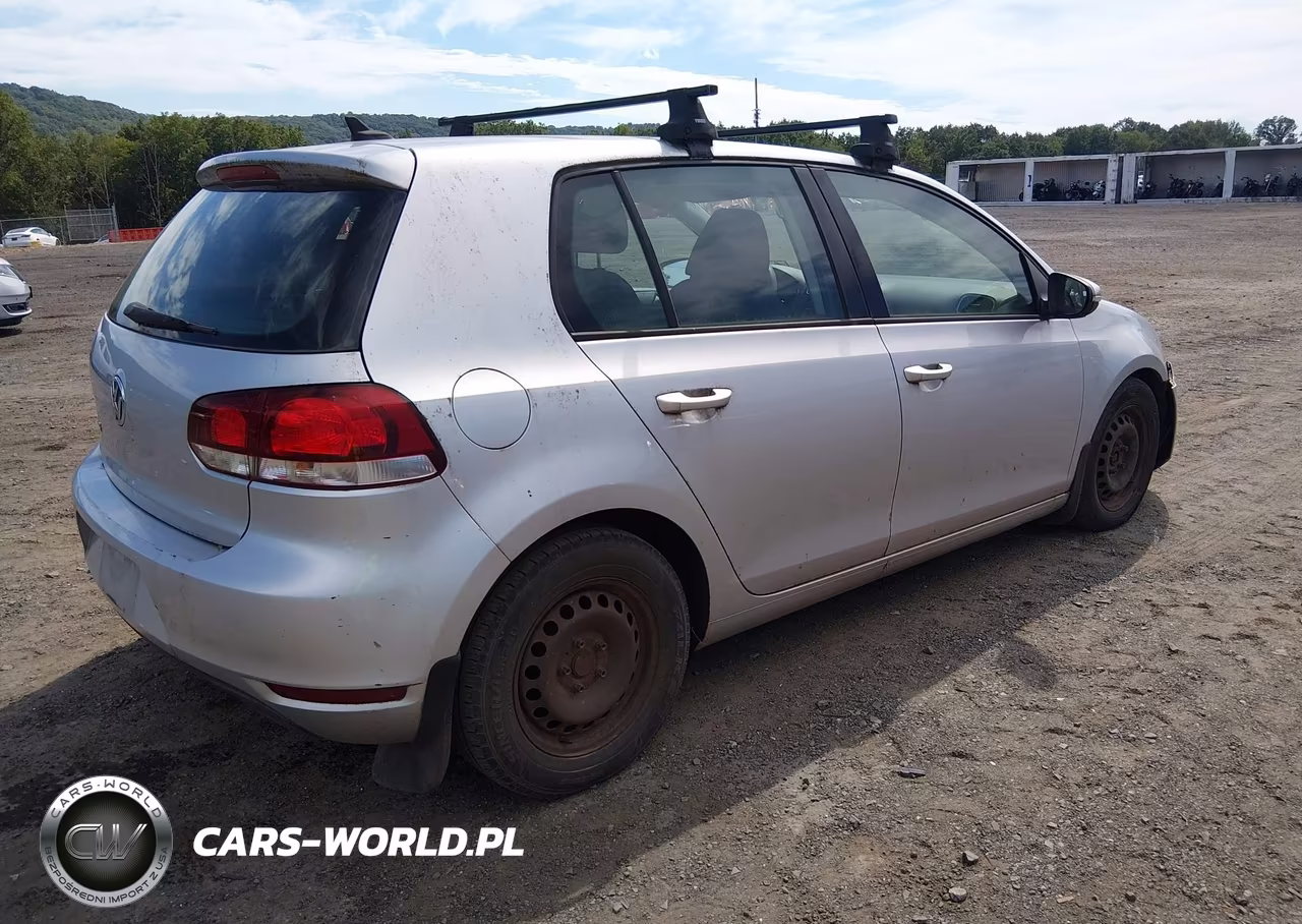 2012 Volkswagen Golf 2.5L 4-Door VIN:WVWDB7AJ0CW253090 - 4