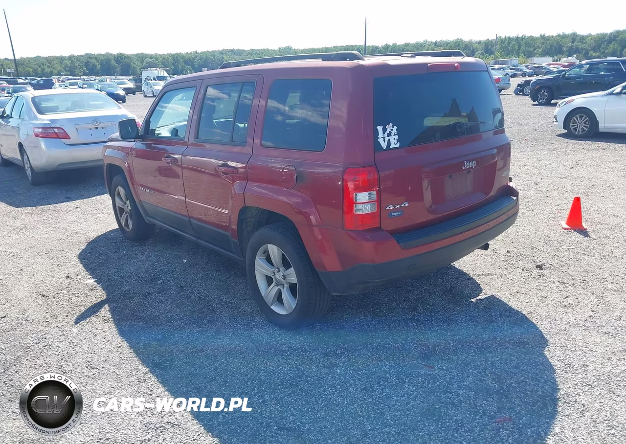 2017 Jeep Patriot Latitude 4X4 VIN:1C4NJRFB6HD107722 - 3
