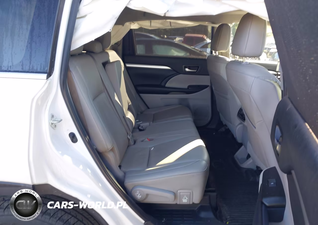 2019 Toyota Highlander Xle VIN:5TDJZRFH5KS706277 - 8