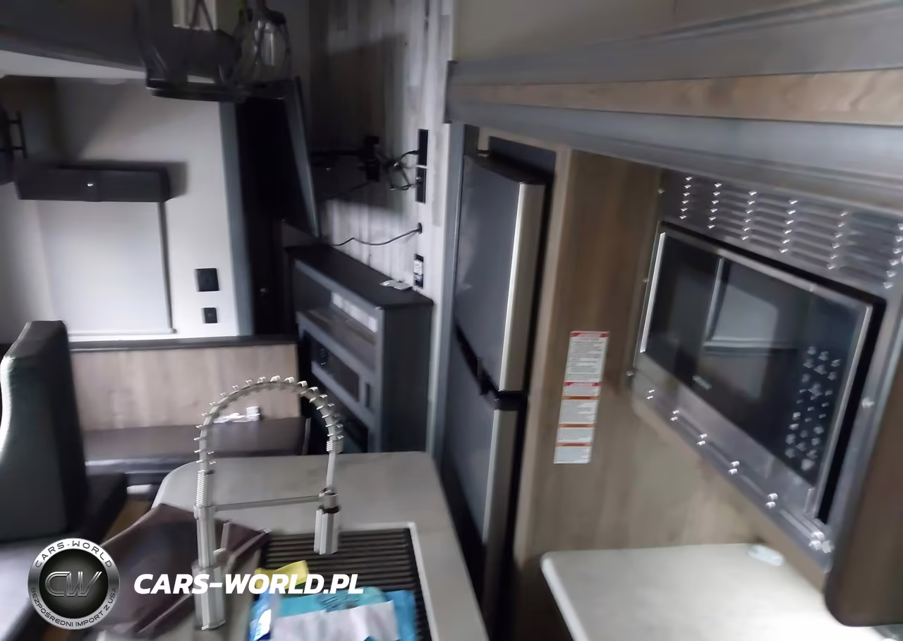 2021 5Th Wheel Gooseneck VIN:4X4FPTP20MP086531 - 5