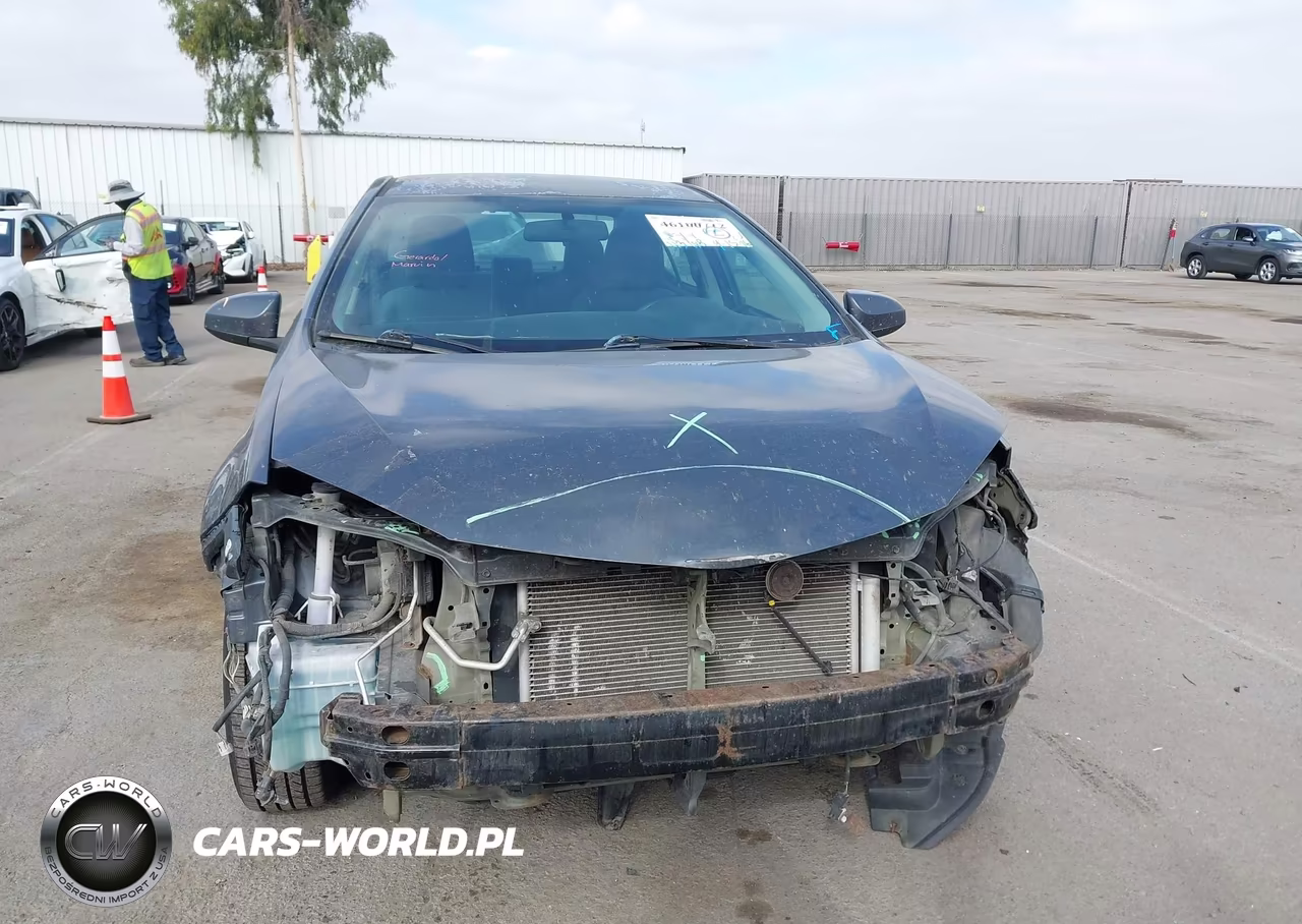 2015 Toyota Corolla L VIN:5YFBURHE4FP292879 - 13