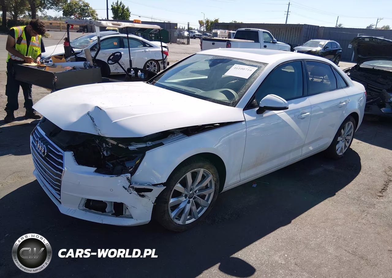 2017 Audi A4 2.0T Premium VIN:WAUGNAF47HN004350 - 2