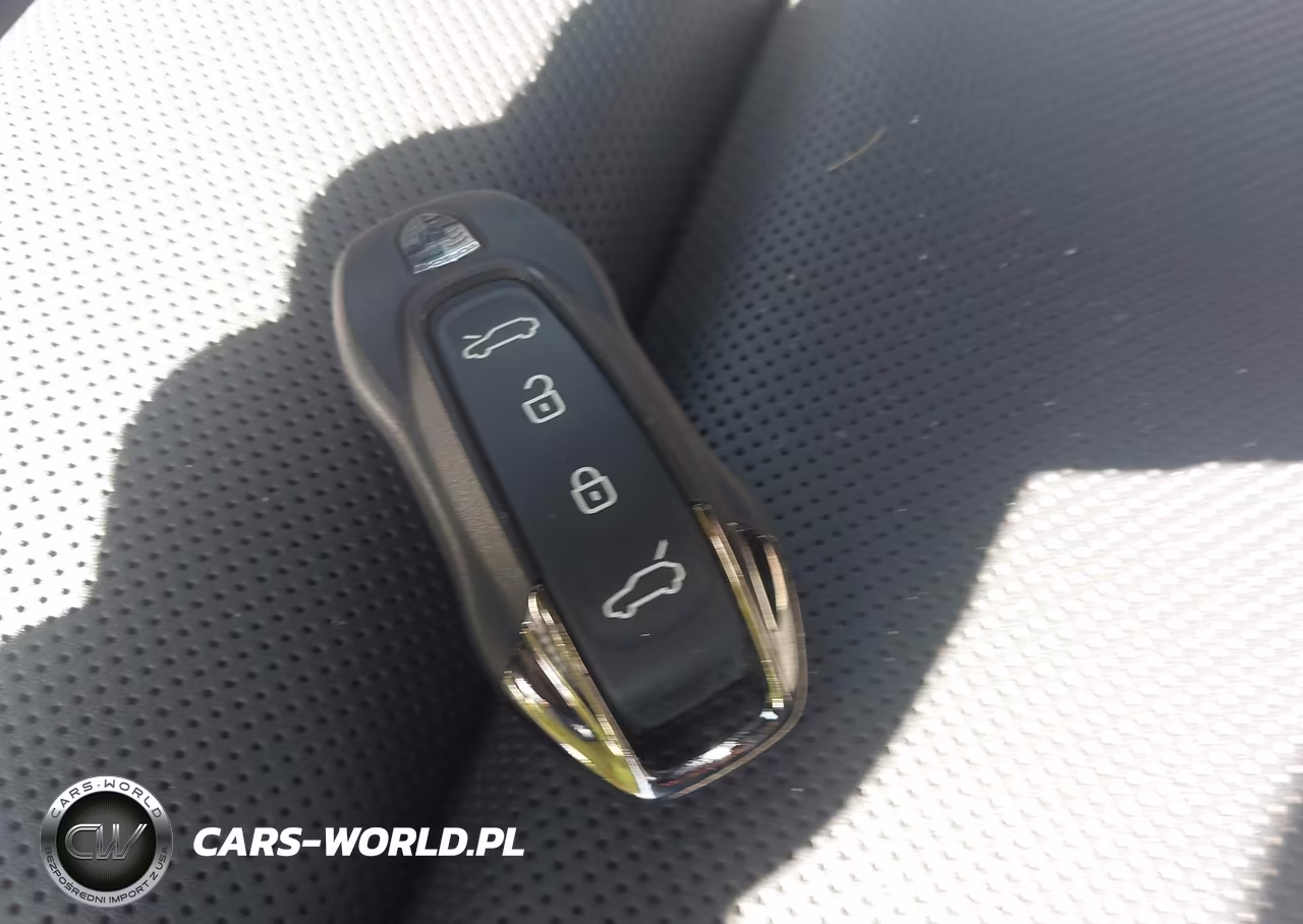 2025 Porsche Macan Electric Turbo VIN:WP1AC2XA1SL175733 - 11