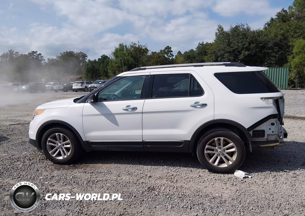 2014 Ford Explorer Xlt VIN:1FM5K7D82EGB57063 - 15