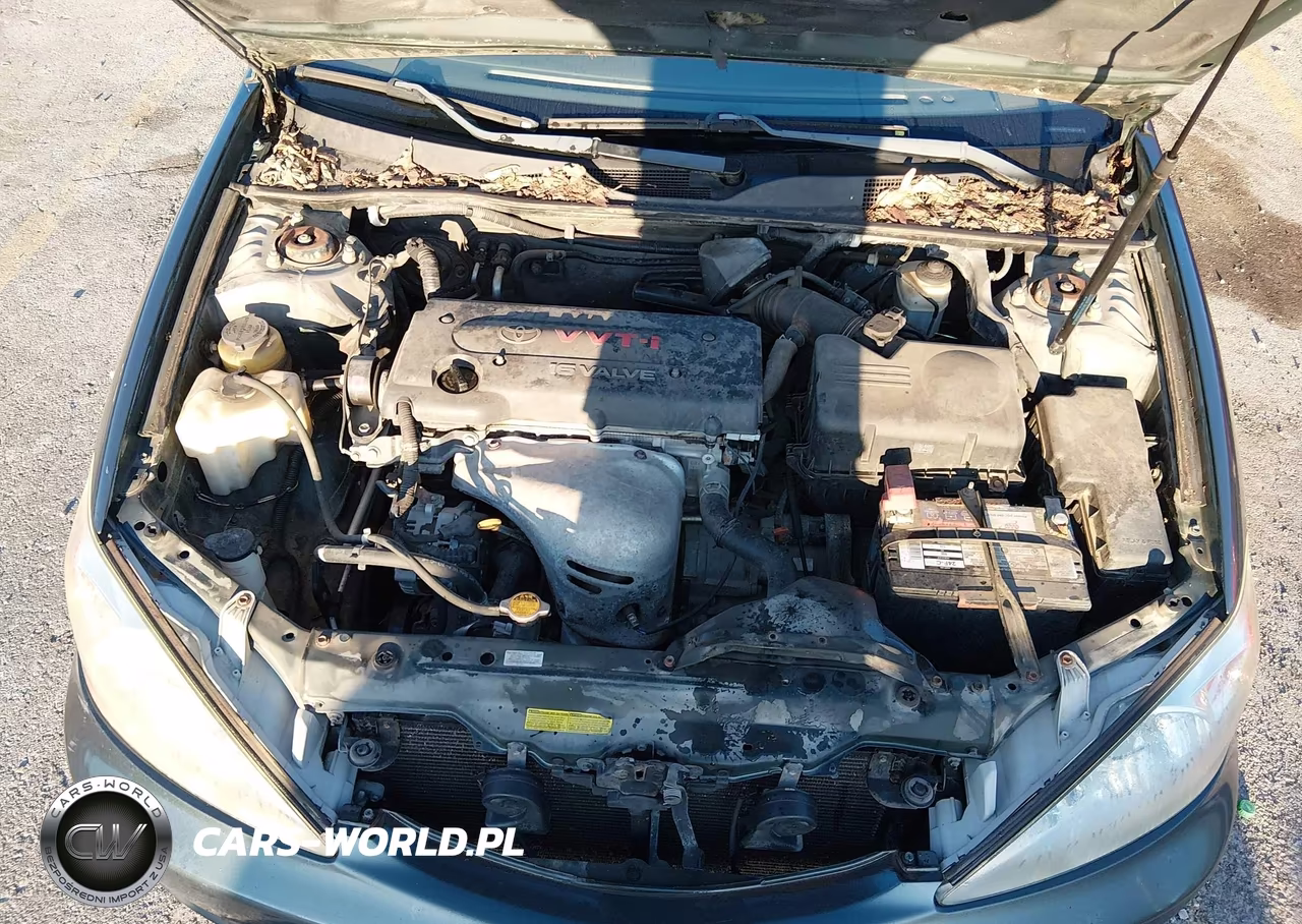 2004 Toyota Camry Le VIN:4T1BE32K64U358448 - 10