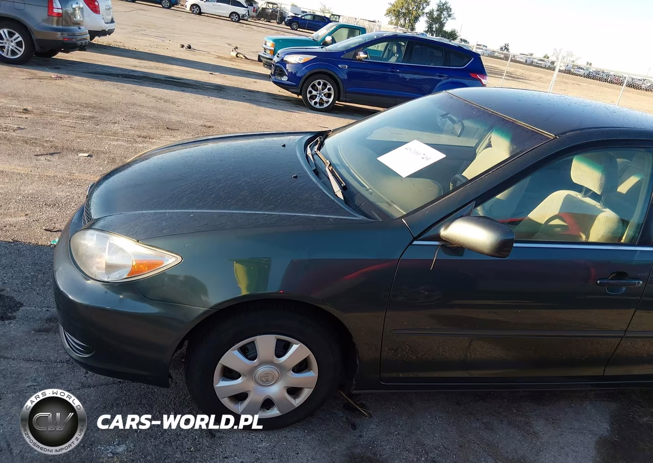 2004 Toyota Camry Le VIN:4T1BE32K64U358448 - 15