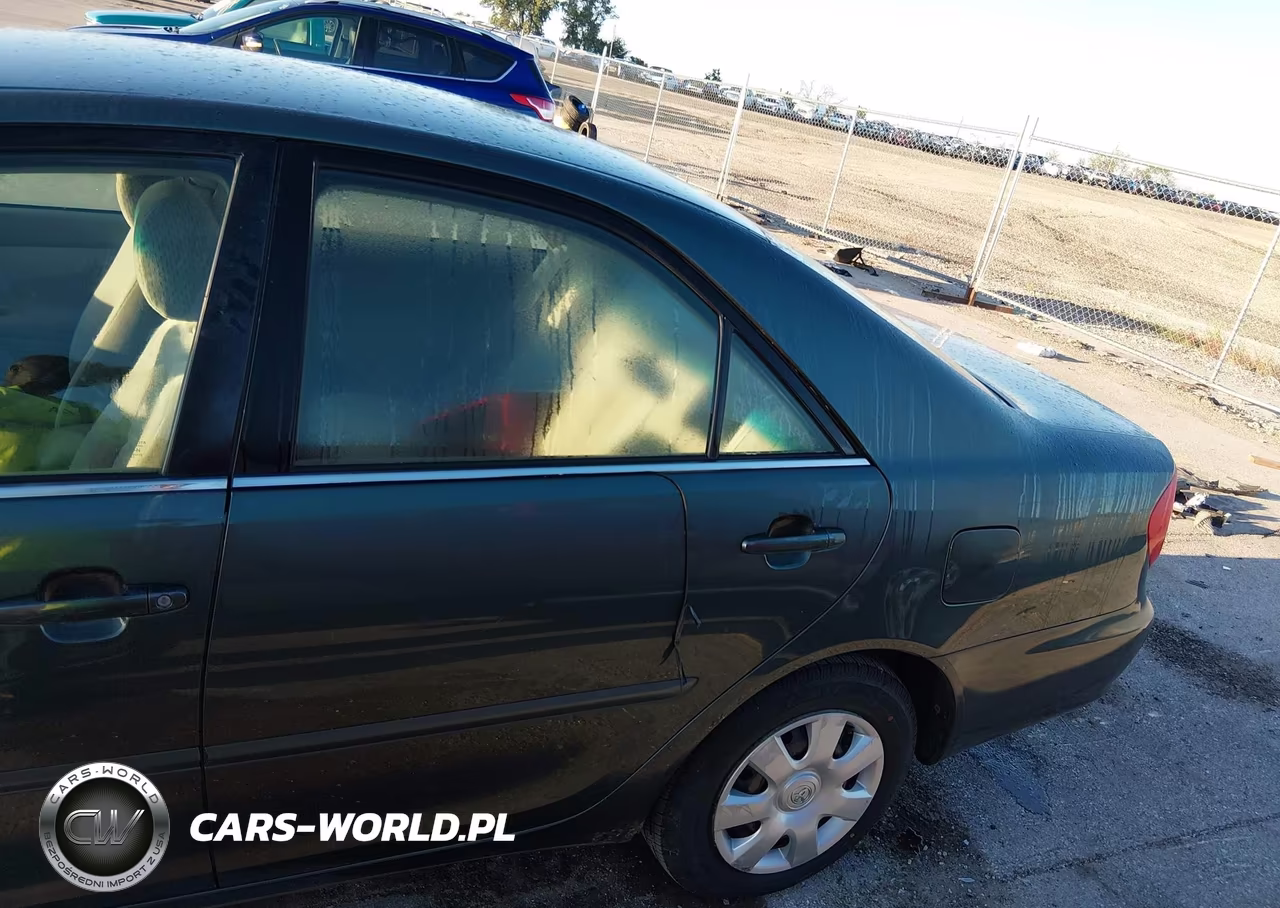 2004 Toyota Camry Le VIN:4T1BE32K64U358448 - 16