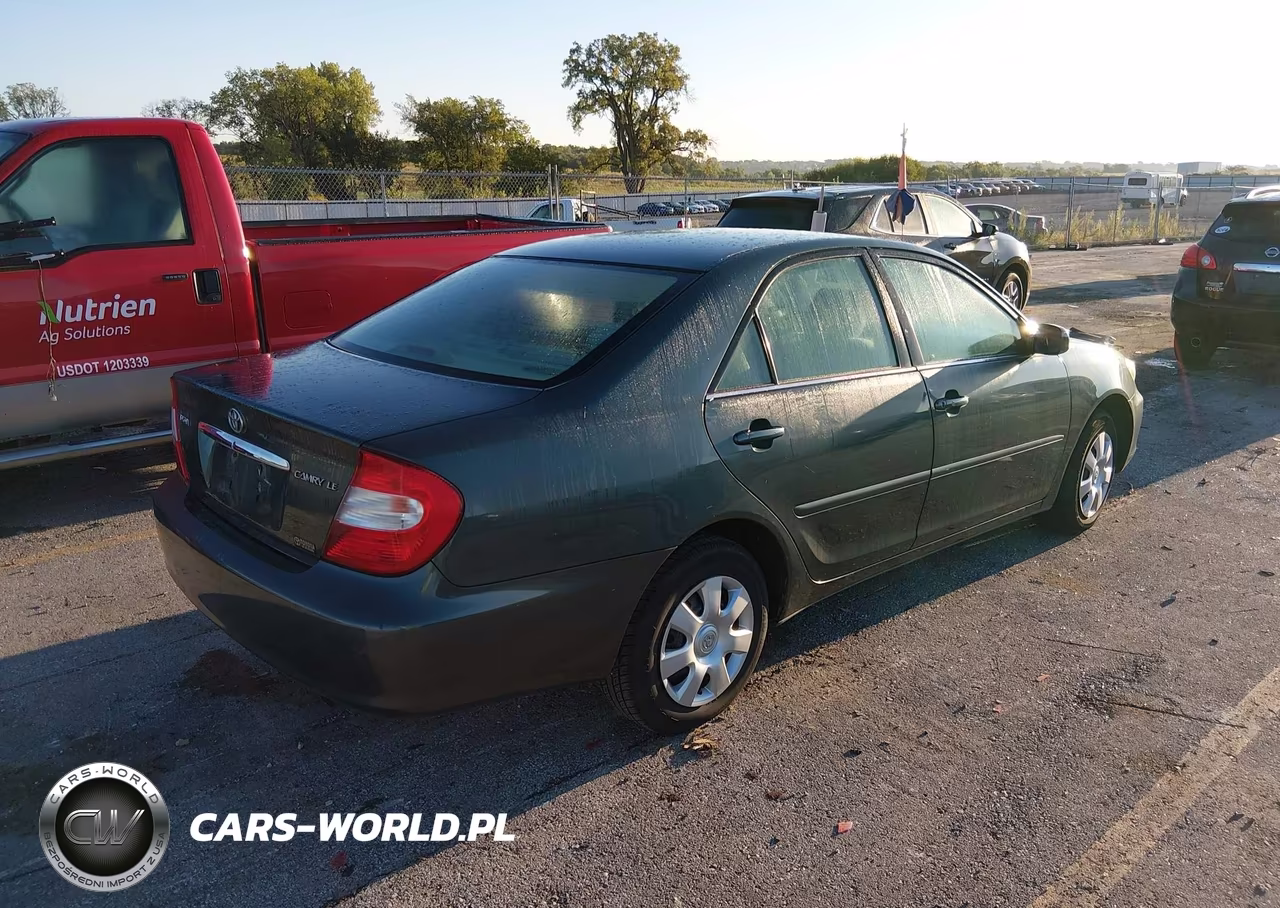 2004 Toyota Camry Le VIN:4T1BE32K64U358448 - 4