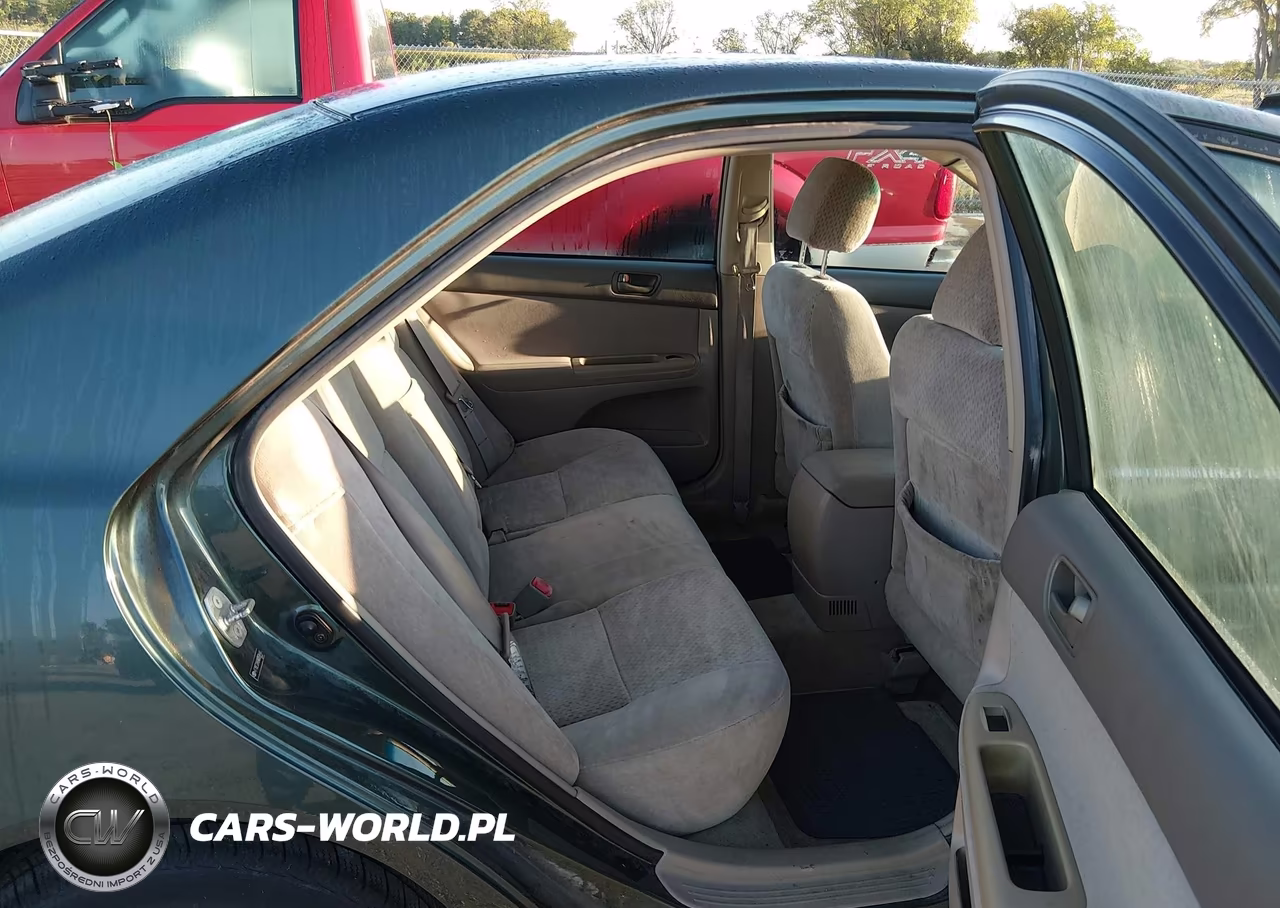 2004 Toyota Camry Le VIN:4T1BE32K64U358448 - 8