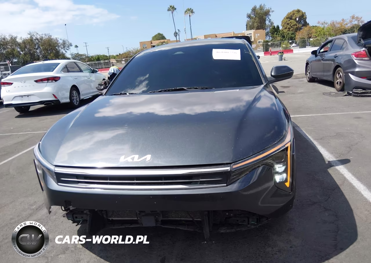 2025 Kia K4 Lxs VIN:3KPFT4DE3SE016475 - 12