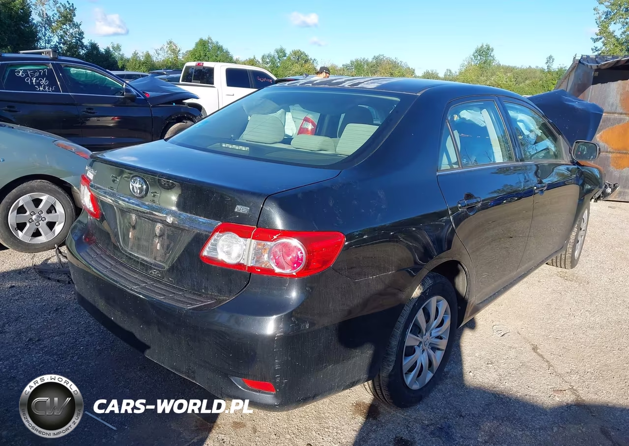 2013 Toyota Corolla Le VIN:2T1BU4EE2DC921091 - 4