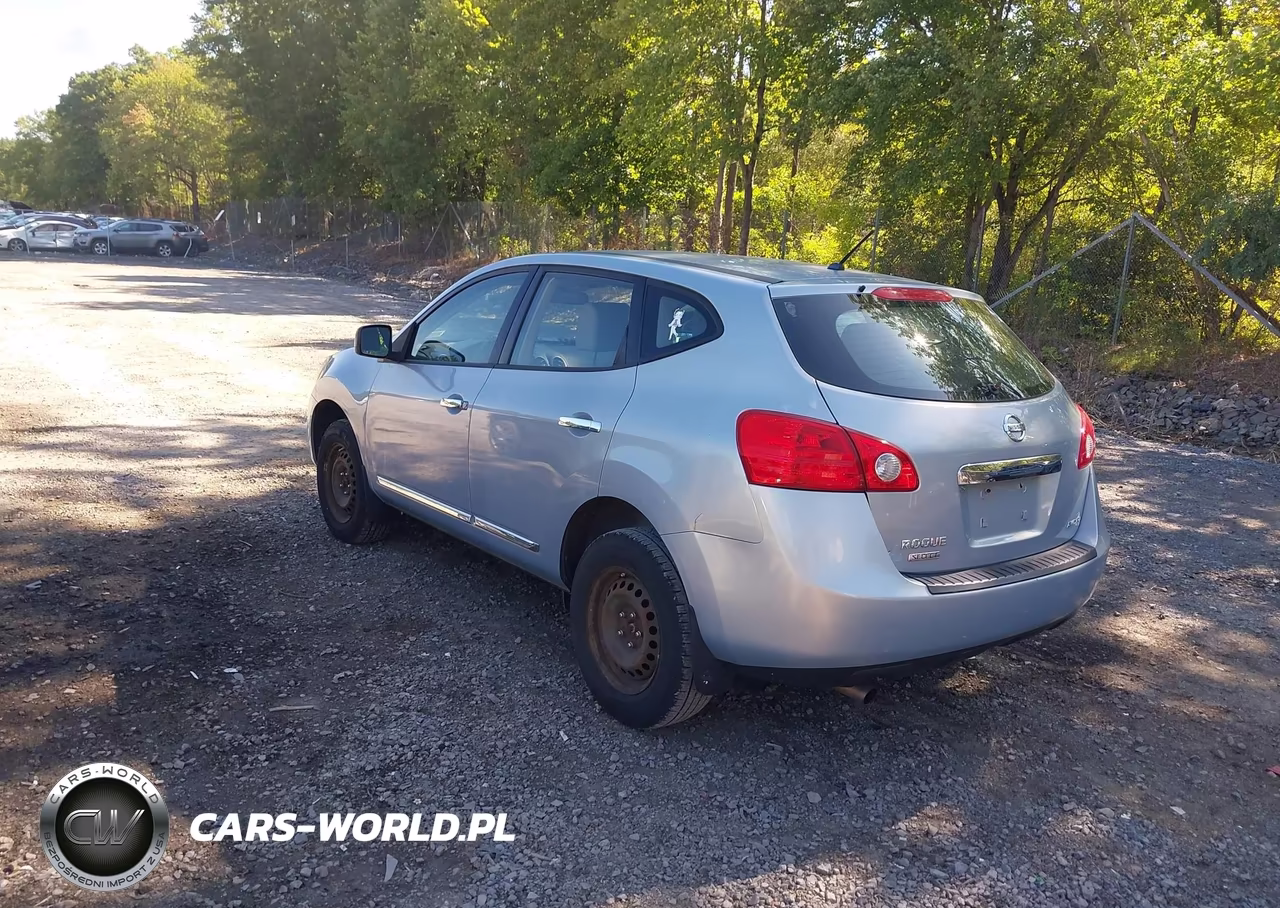 2014 Nissan Rogue Select S VIN:JN8AS5MV2EW203045 - 3