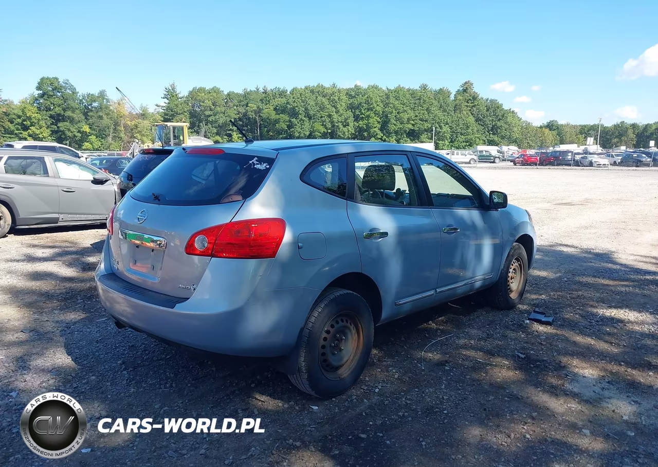 2014 Nissan Rogue Select S VIN:JN8AS5MV2EW203045 - 4