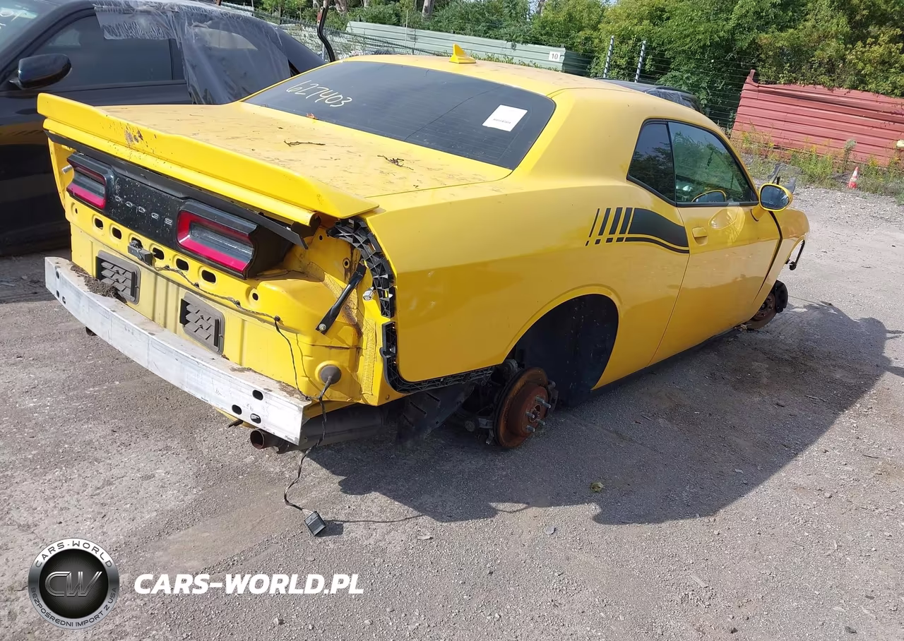 2017 Dodge Challenger Gt VIN:2C3CDZGG4HH627403 - 4