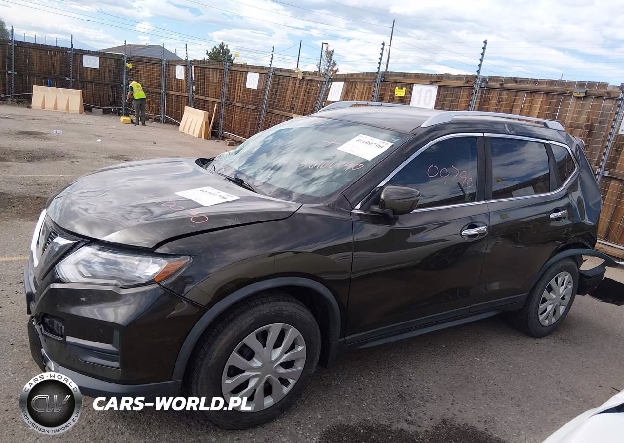 2017 Nissan Rogue S VIN:KNMAT2MV6HP588597 - 14
