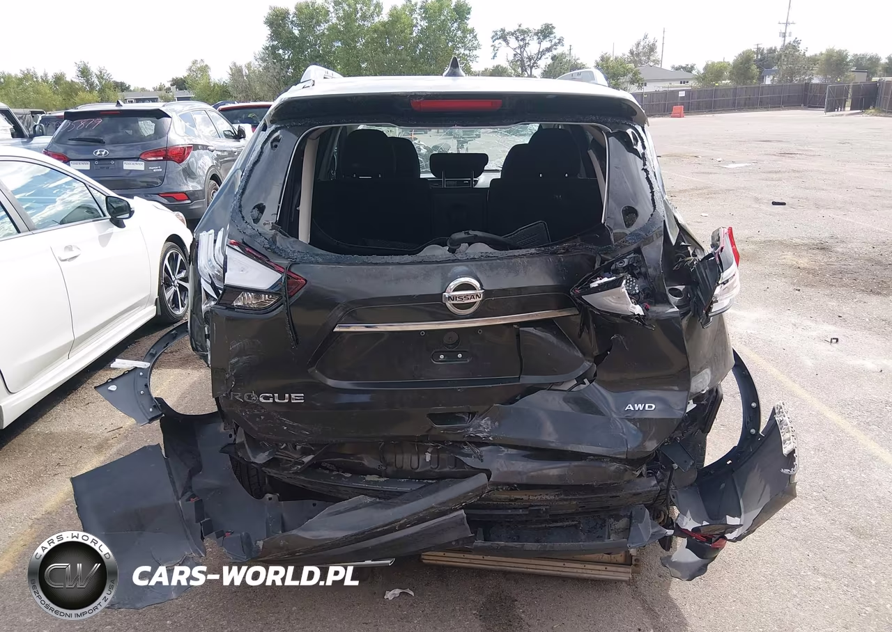 2017 Nissan Rogue S VIN:KNMAT2MV6HP588597 - 16