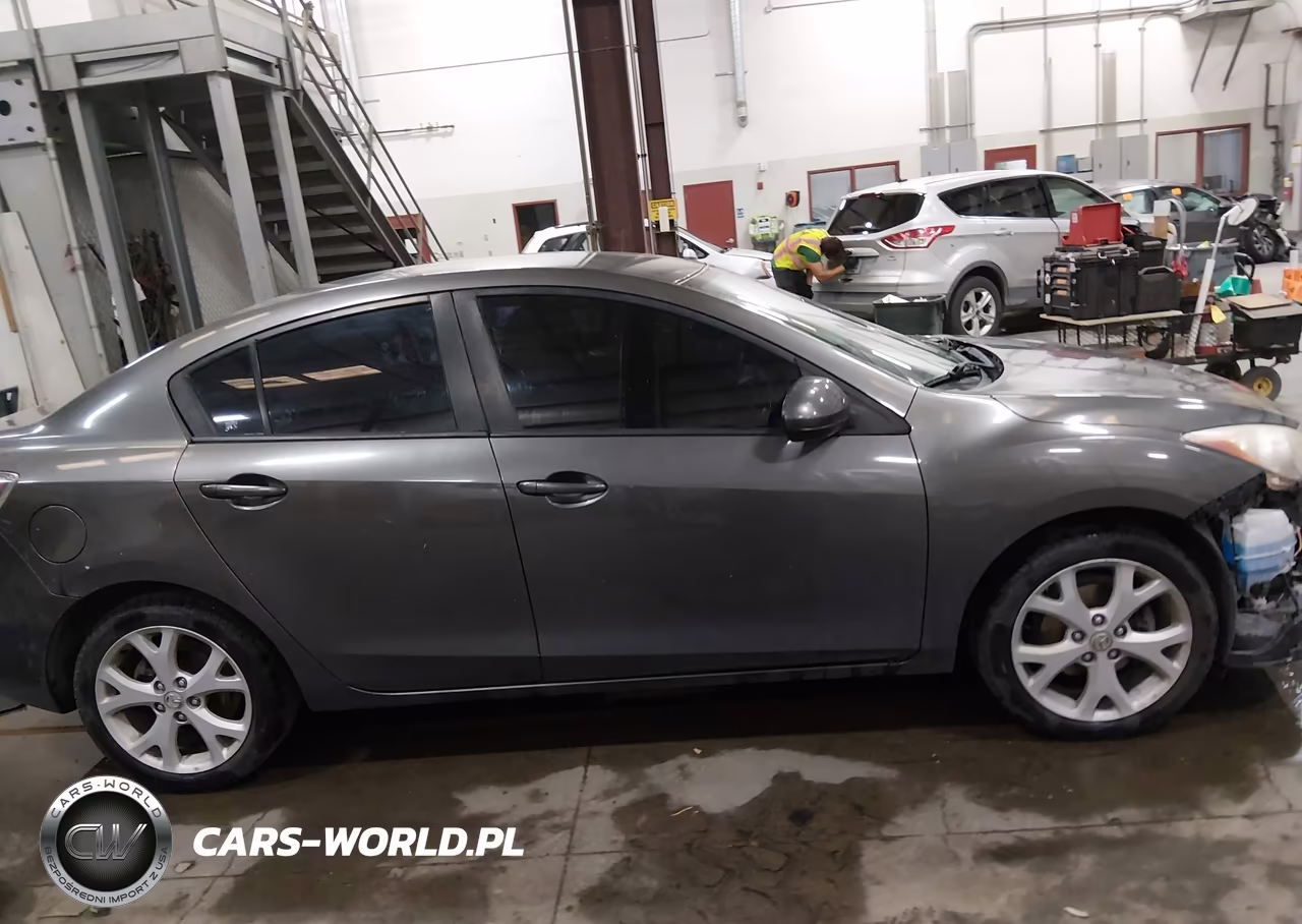 2011 Mazda Mazda3 I Touring VIN:JM1BL1VG8B1444719 - 14