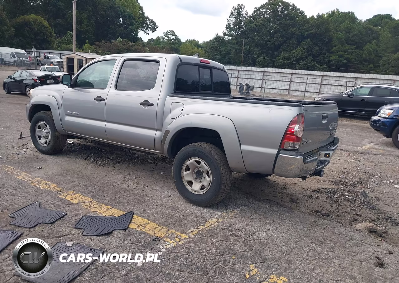 2014 Toyota Tacoma Prerunner V6 VIN:5TFJU4GN0EX058724 - 3