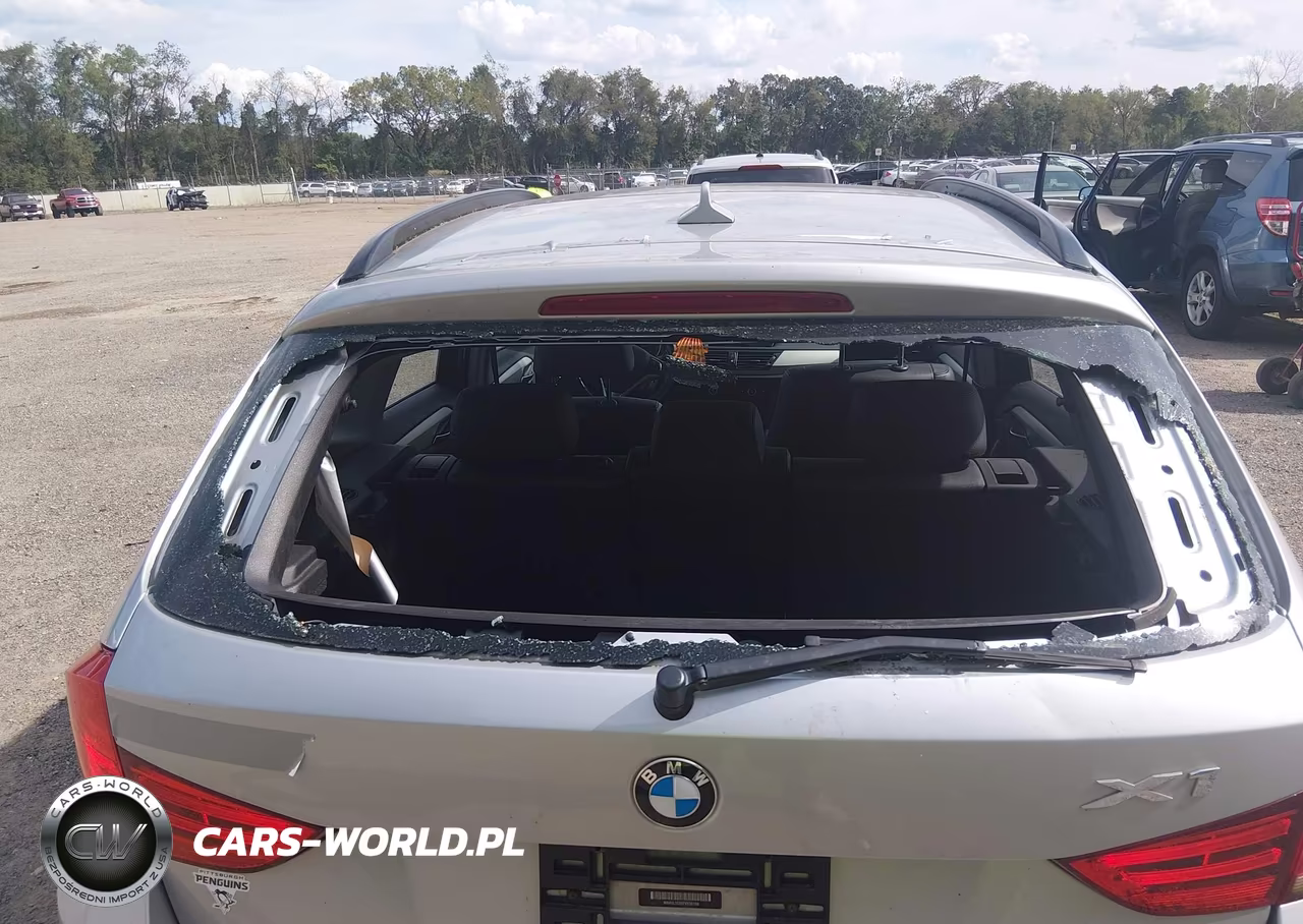 2015 BMW X1 xDrive28I VIN:WBAVL1C59FVY36196 - 12