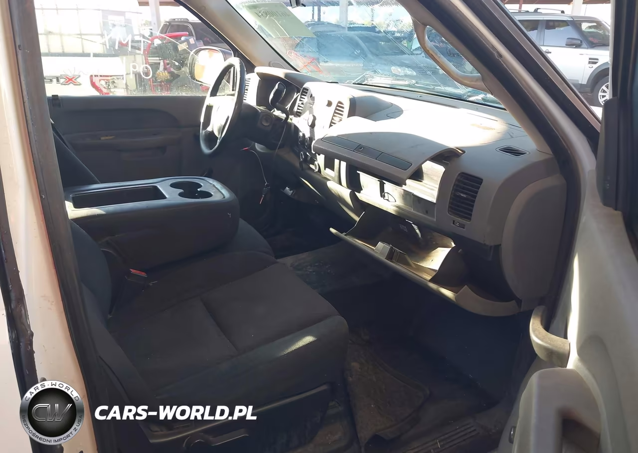 2011 Chevrolet Silverado 1500 Work Truck VIN:1GCRCPEXXBZ417802 - 5